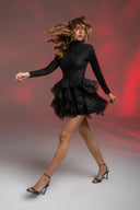 Siyah Payetli Dantel Boğazlı Mini Elbise