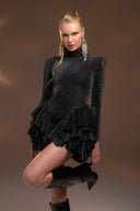 Siyah Simli Boğazlı Uzun Kollu Volan Detaylı Mini Elbise