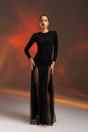 Siyah Dantel Yırtmaç Detaylı Uzun Elbise