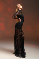 Siyah Transparan Dantel Detaylı Uzun Elbise