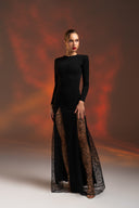 Siyah Dantel Yırtmaç Detaylı Uzun Elbise