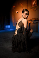 Siyah Şifon İp Bağlama Detaylı Volanlı Mini Elbise