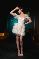 Beyaz Payetli Dantel Düşük Omuz Mini Elbise