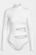 Beyaz Boğazlı Uzun Kollu Cut Out Detaylı Bodysuit