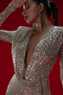 Gümüş/Bej Payetli Drape Detaylı Uzun Elbise