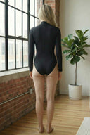 Siyah Boğazlı Uzun Kollu Cut Out Detaylı Bodysuit